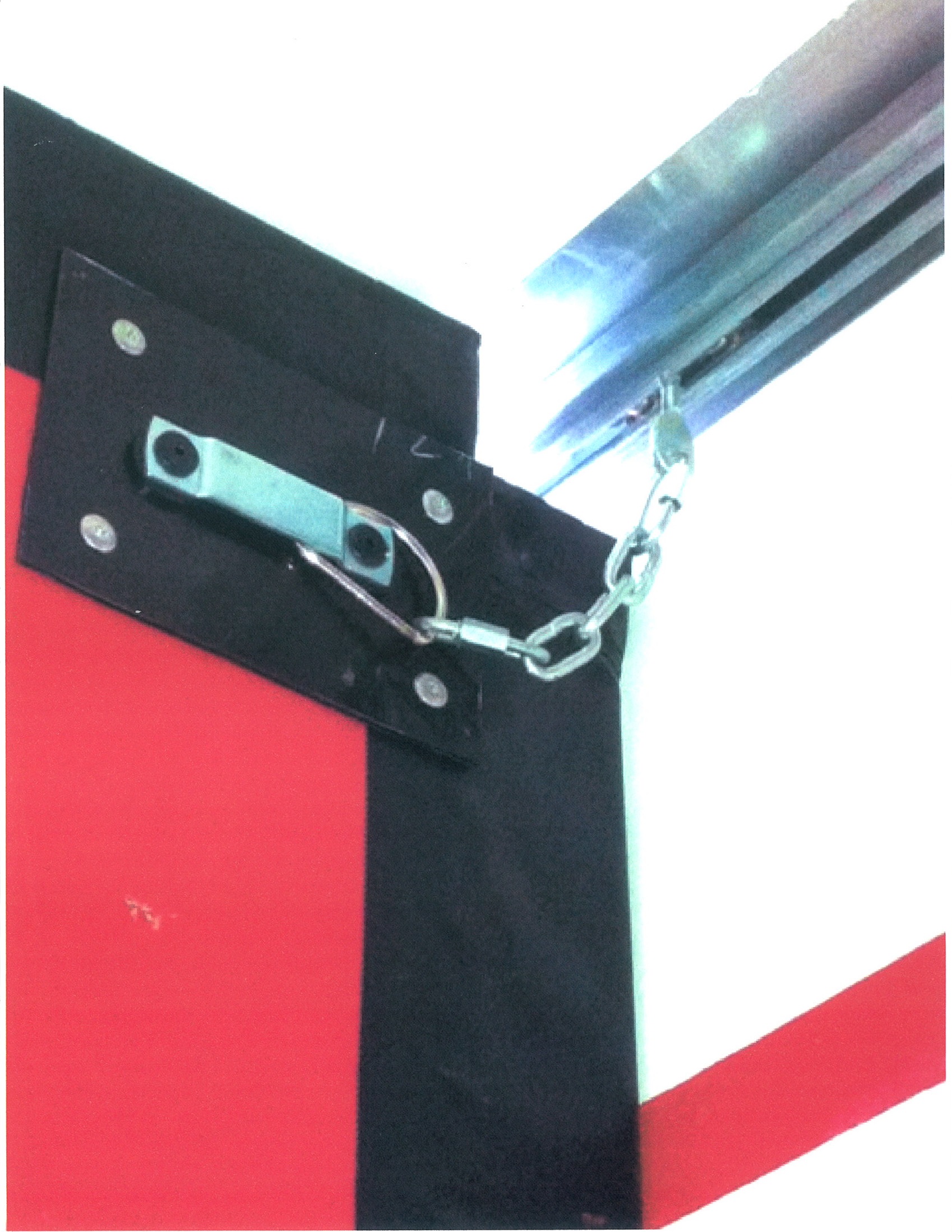 Bulkhead/Track System Tether Connect